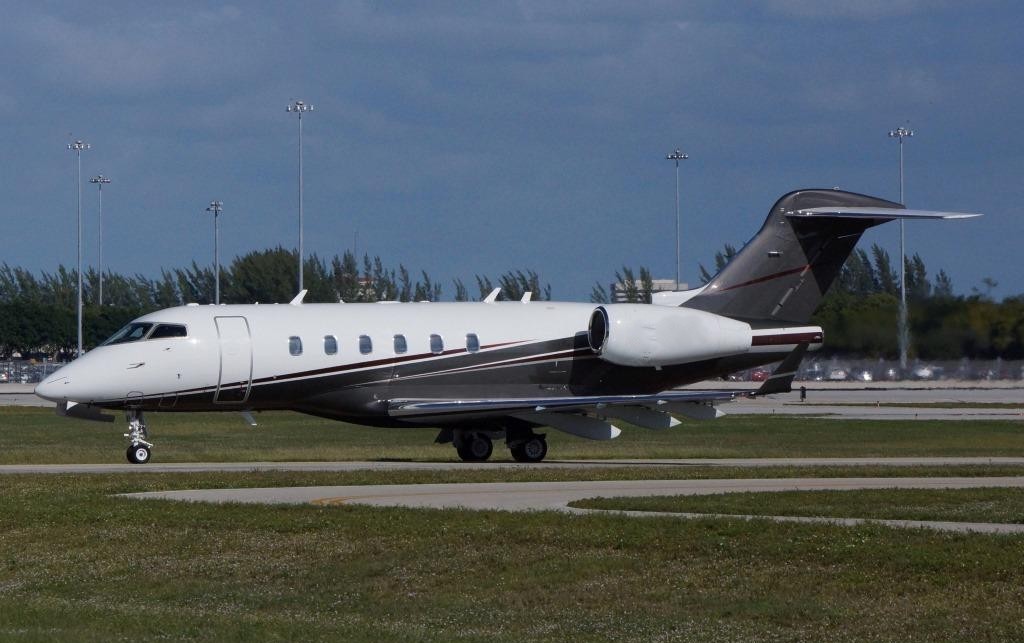 2014 Bombardier Challenger 300