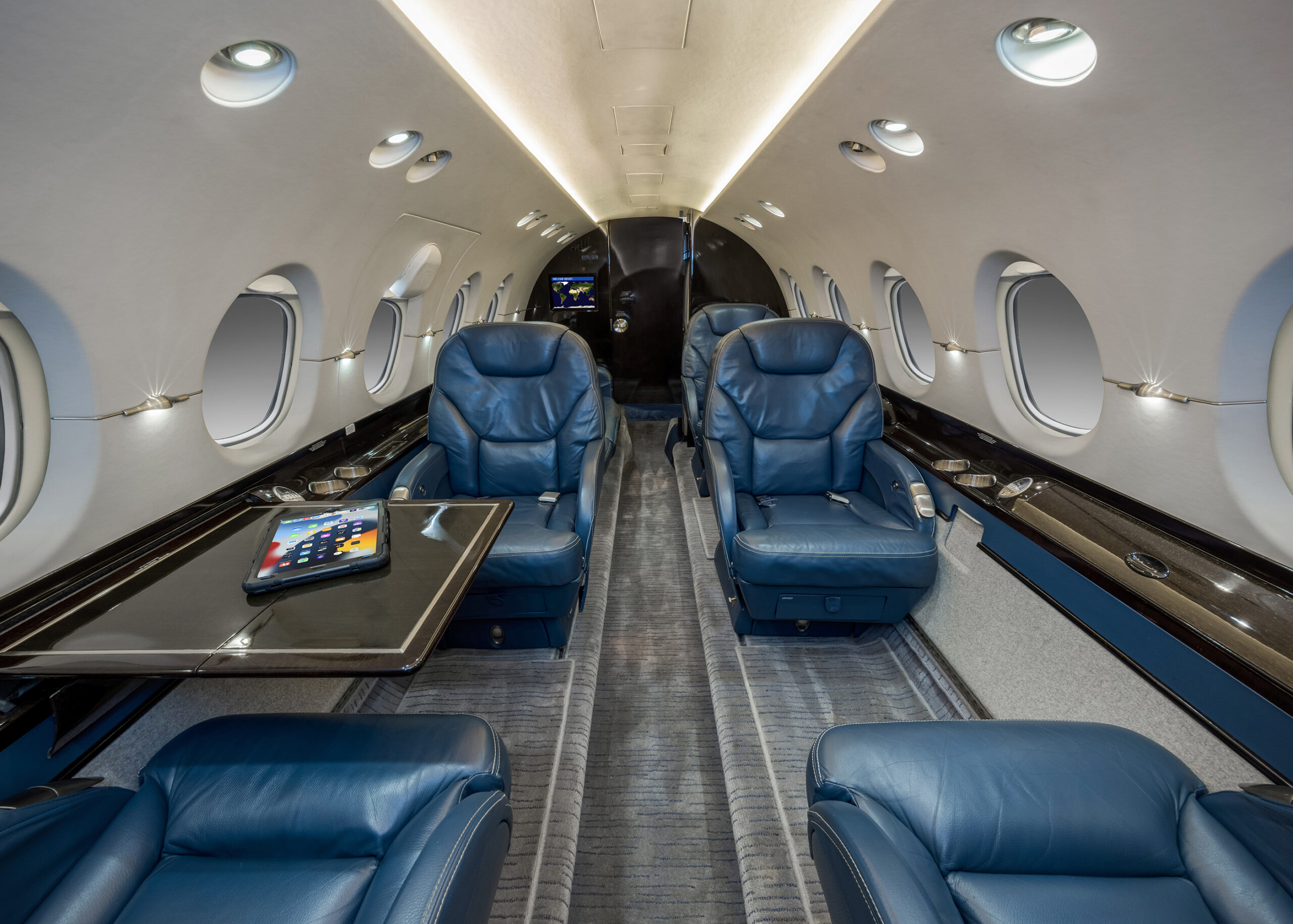 2003 Hawker 800XP