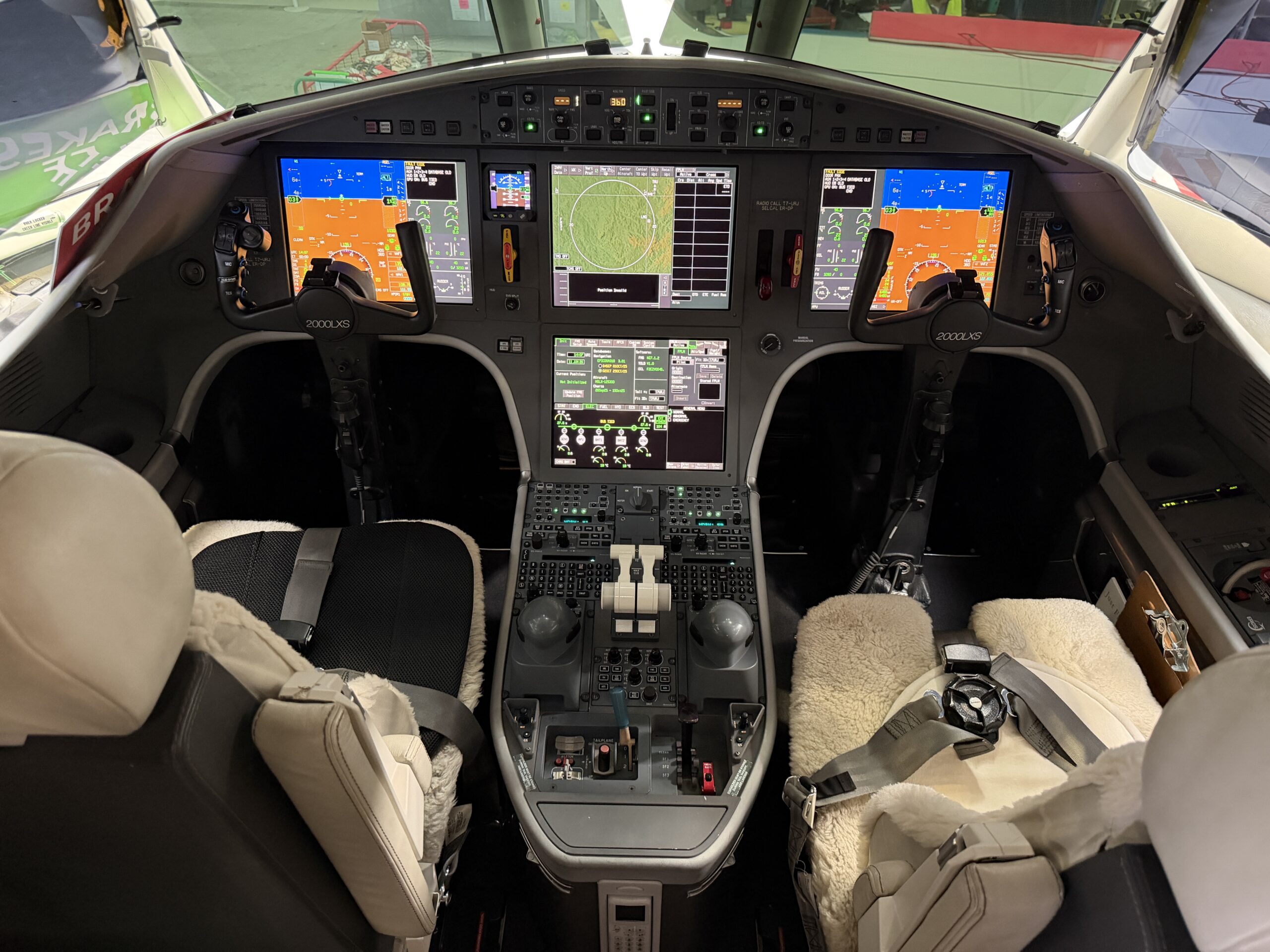 2016 Dassault Falcon 2000LXS