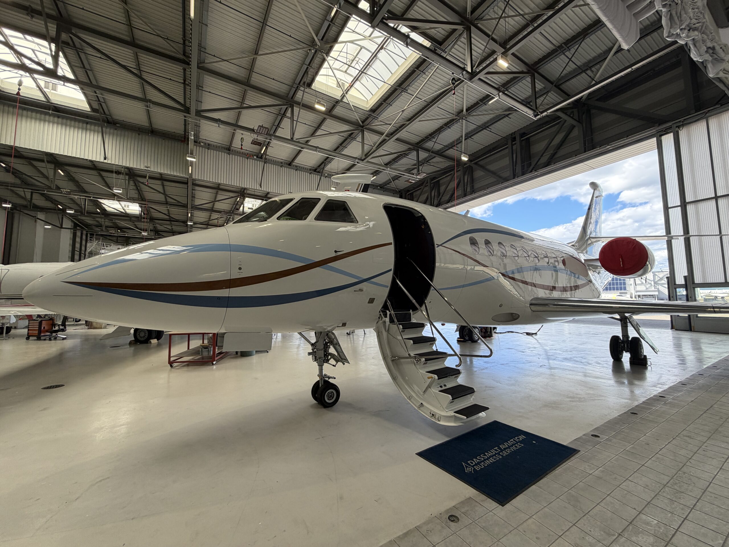 2016 Dassault Falcon 2000LXS
